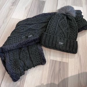 UGG hat and scarf set!